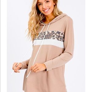 Leopard Color Block Long Sleeve Hooded Top (unworn